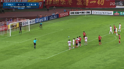 -上港首进4强 恒大惨烈出局将必败踢成经典 _光