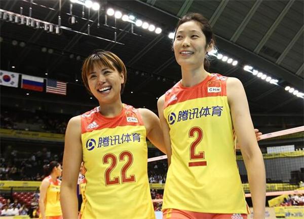 女排新球衣亮相 球迷的记忆里多了一个腾讯体