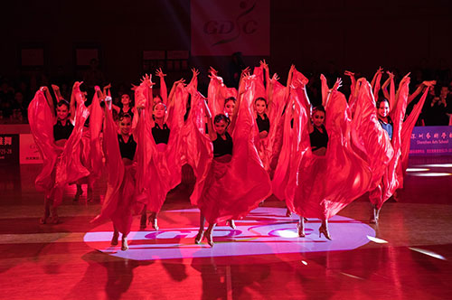 再美人间四月天──记2018第三届中国南海体