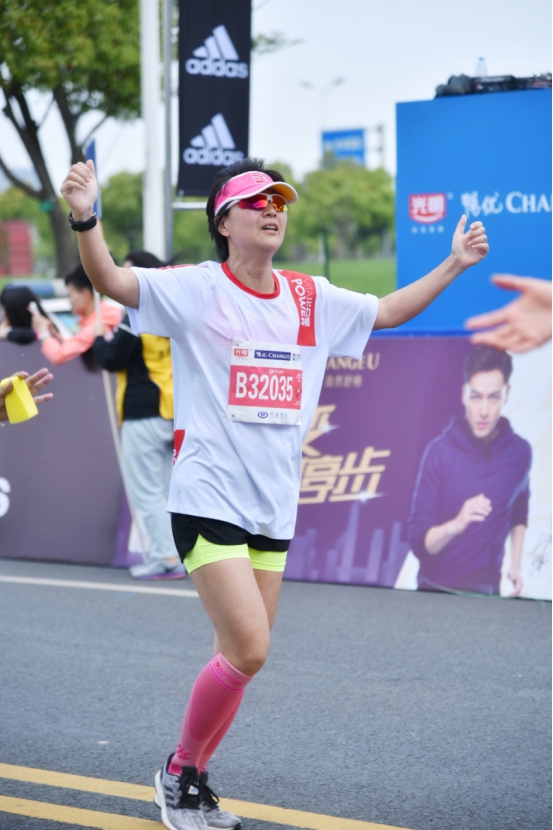 元力棒助力2018上海半马 绝对营养 绝对精彩