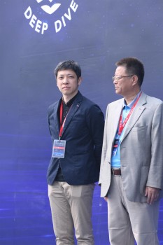 2018深潜艇进赛艇公开赛北京站开赛 23支队