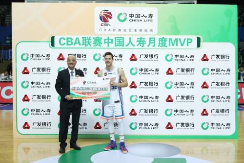 CBA中国人寿月度最佳球员产生!