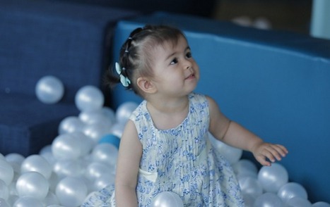 女儿和男朋友谈恋爱半年,男方母亲要求和女方