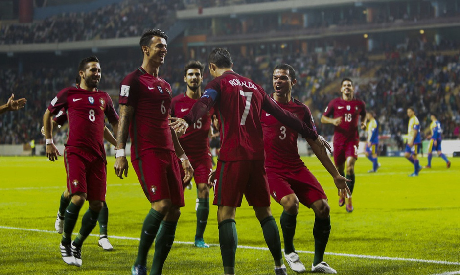 世预赛-C罗大四喜 葡萄牙6-0夺首胜 _QQ人工