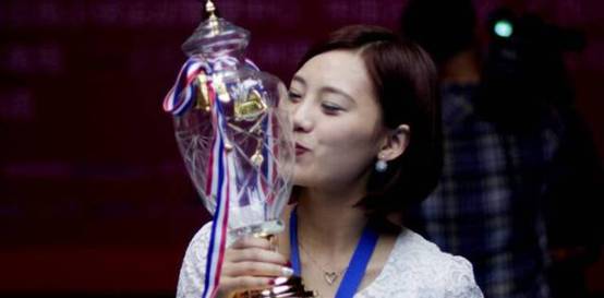 九球美女不只有潘曉婷 其閨蜜身材完爆她