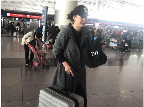 带神秘礼物随探访团赴美杨方旭:要亲手为郎平