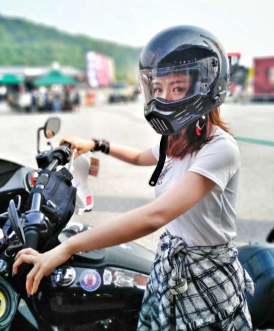 史上最燃机车台球赛落下帷幕 峻奥首创台球新玩法