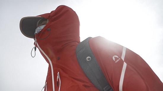 有一种勇敢叫不后退,有一种坚持叫不放弃 有一种勇敢叫不后退,有一种坚持叫不放弃