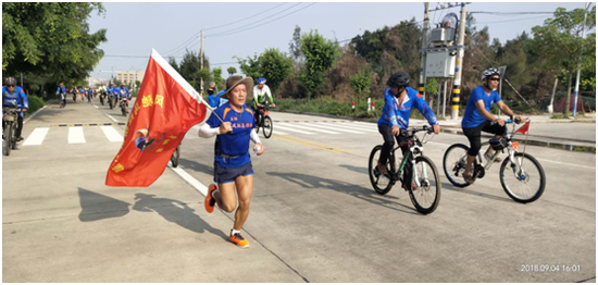 两位老人发起24000公里主题跑 重塑中国海岸线