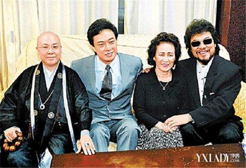 兄弟头像两人_5个人的兄弟头像_兄弟两人每年收入(3)