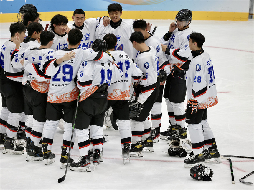 组图 | 冰球国内测试活动结束 北京极狐队获得冠军