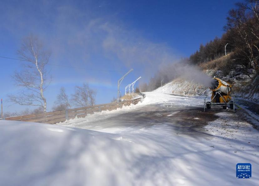 走近冬奥|探访国家高山滑雪中心冬奥造雪工作