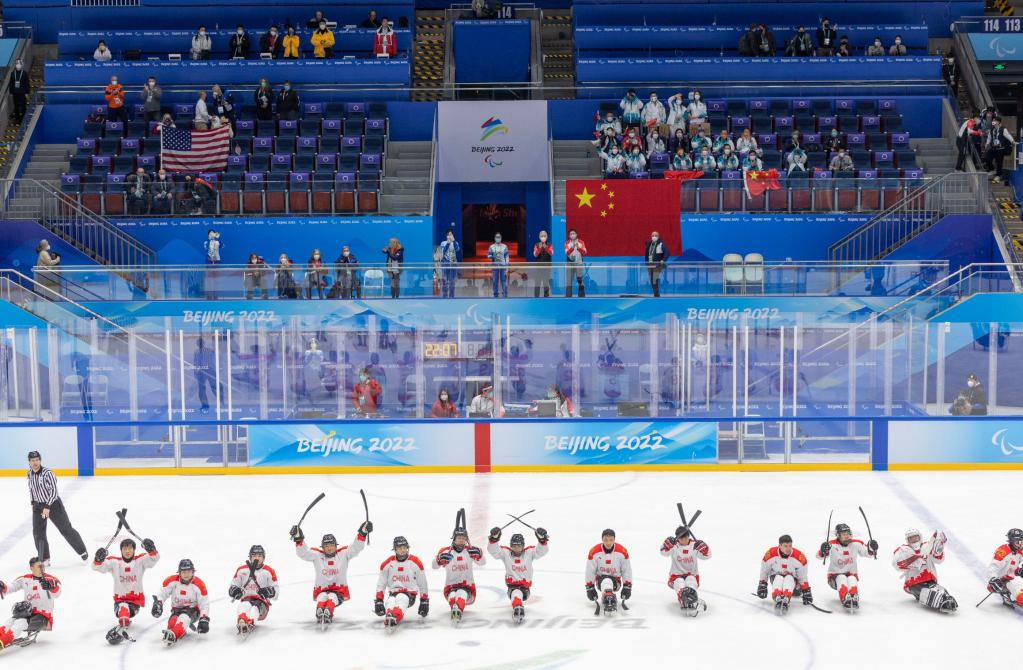 闯进铜牌争夺赛 中国残奥冰球队将全力以赴