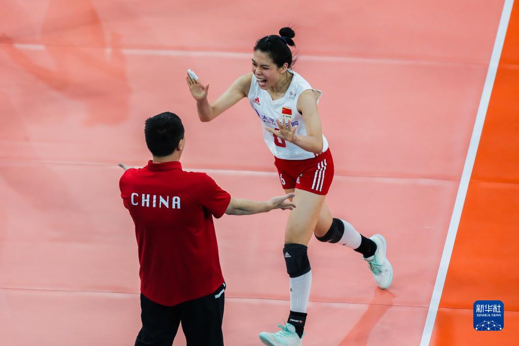 女排亚洲杯：中国队晋级决赛