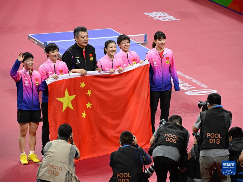 中国女队八战全胜摘得成都世乒赛冠军