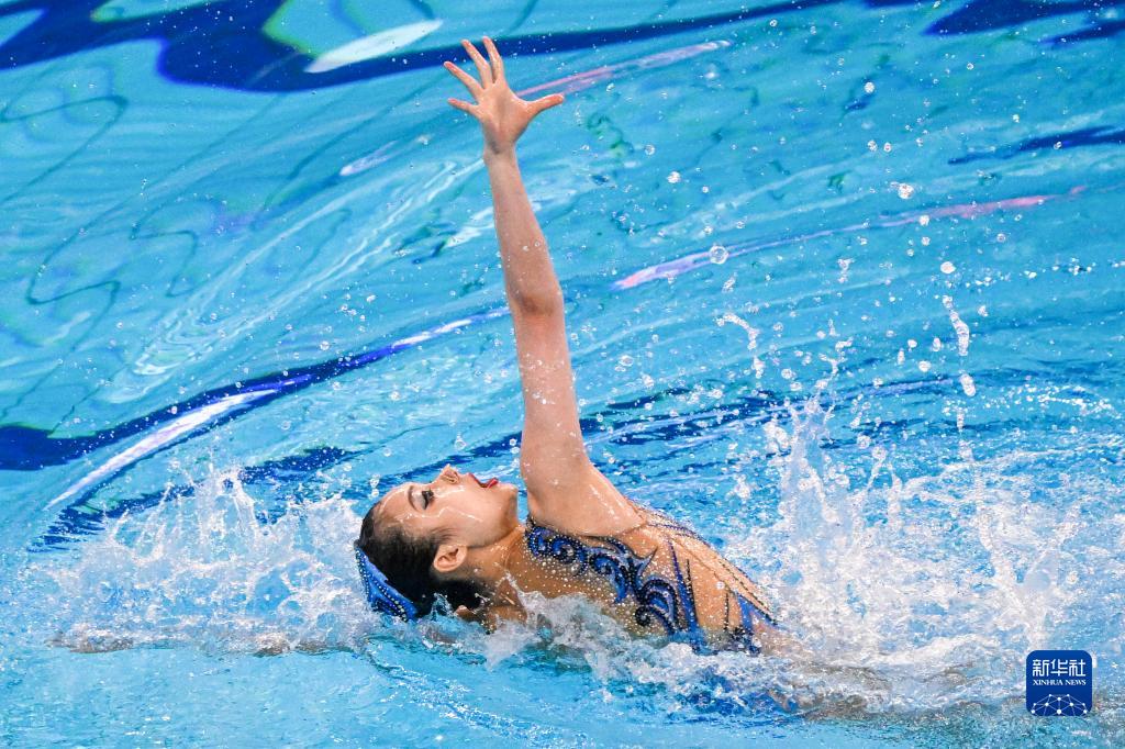 全国花样游泳锦标赛：四川洲克花样游泳队夺冠