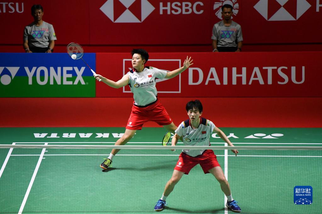 印尼羽毛球大师赛：刘圣书/张殊贤女双夺冠
