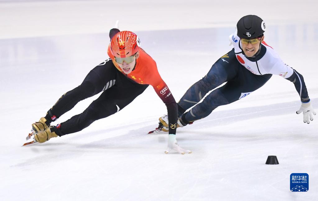 短道速滑世界杯德累斯顿站：中国队获男子5000米接力冠军