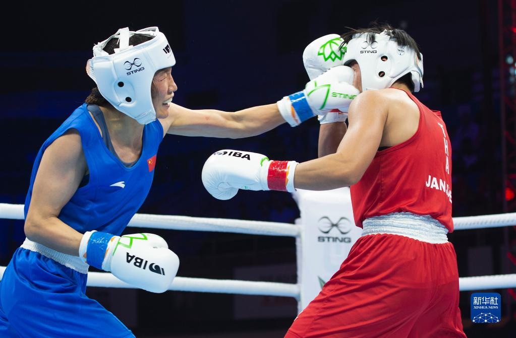 世界女子拳击锦标赛：杨柳获63-66公斤级冠军