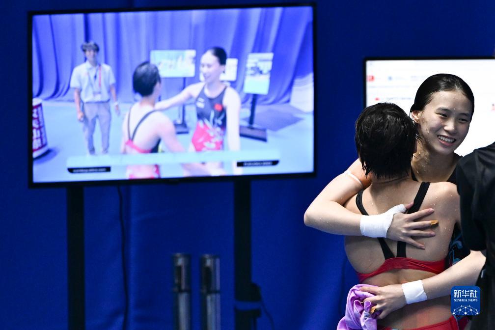 游泳世锦赛——女子双人10米台决赛：陈芋汐/全红婵夺得冠军