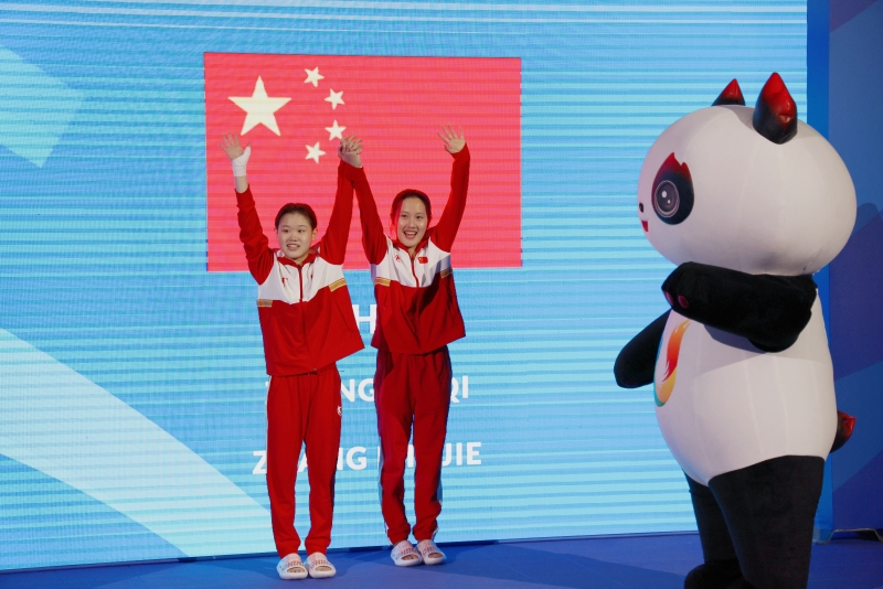 大运观察丨中国队领跑金牌榜：以奋斗之姿担使命 青春在大运赛场闪耀