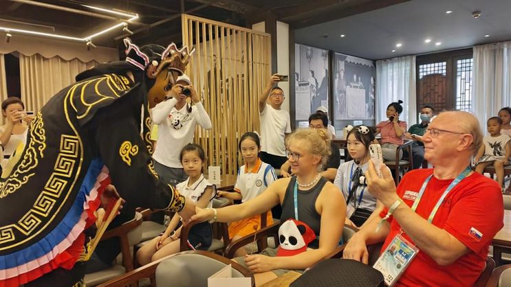 青春主场丨外籍运动员打卡中国传统文化