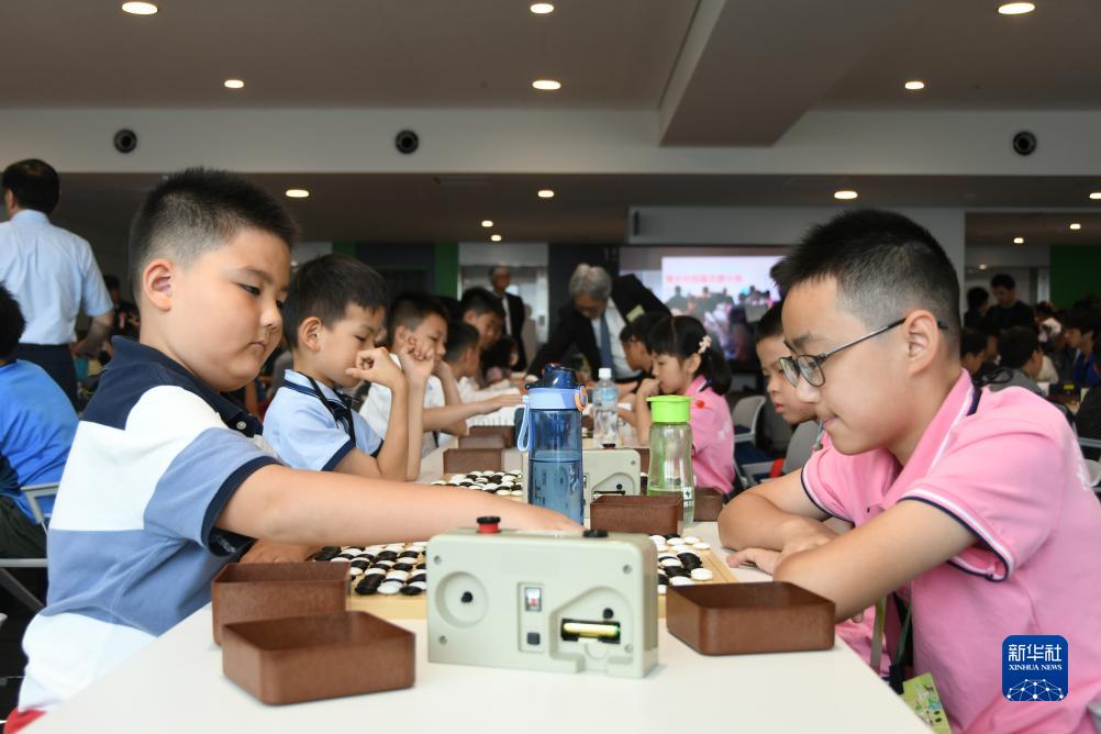 中日青少年围棋交流大会在东京举行