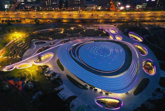 打卡中国杭州电竞中心丨梦想与技能的交织 尽展青年激情与才华