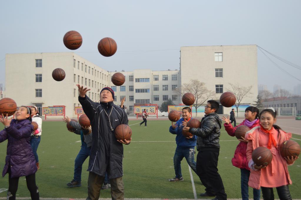 河北唐山：特色体育课程为学生做“加法”