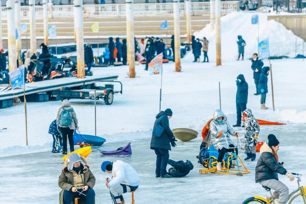 追光丨即将举办亚冬会的“冰城” 冬天能玩点啥？