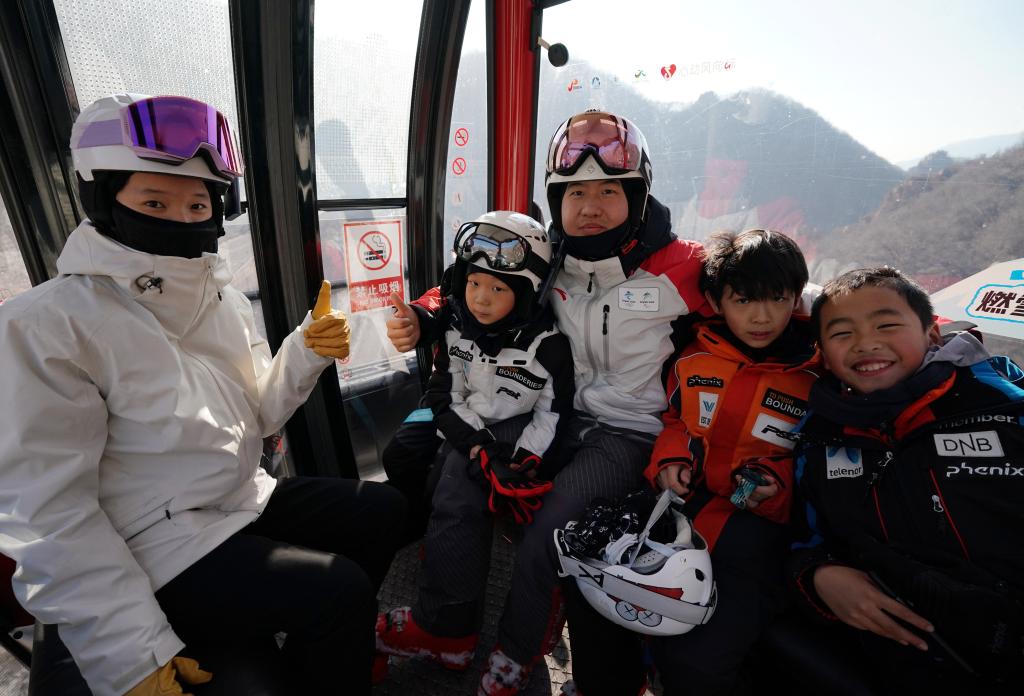 追光 | 还记得那支农民滑雪队吗？