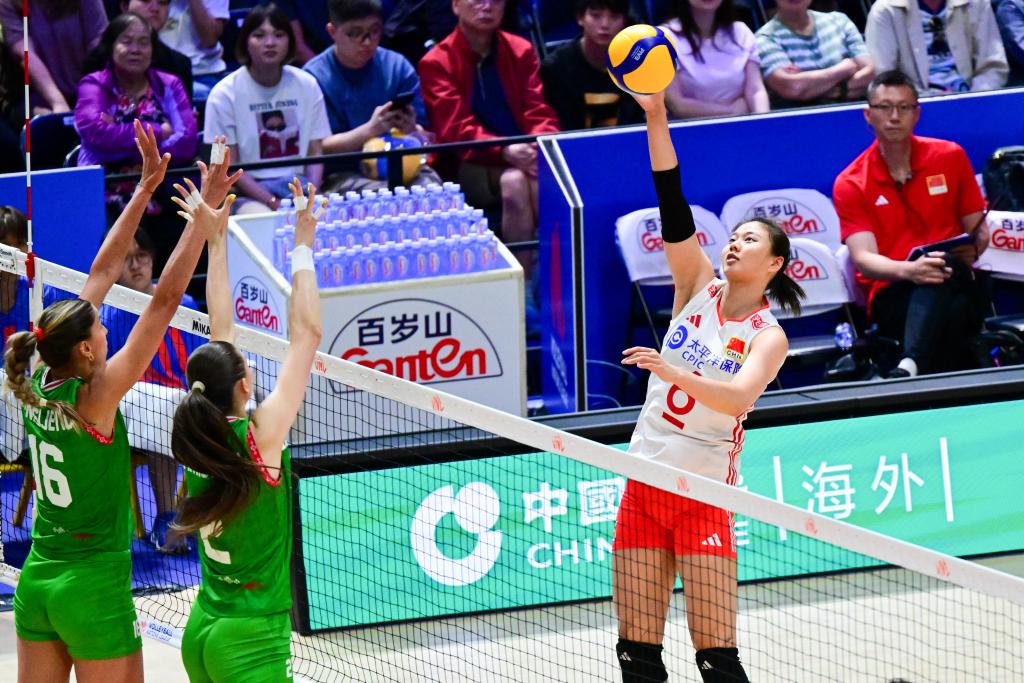 世界女排联赛香港站中国队险胜保加利亚队