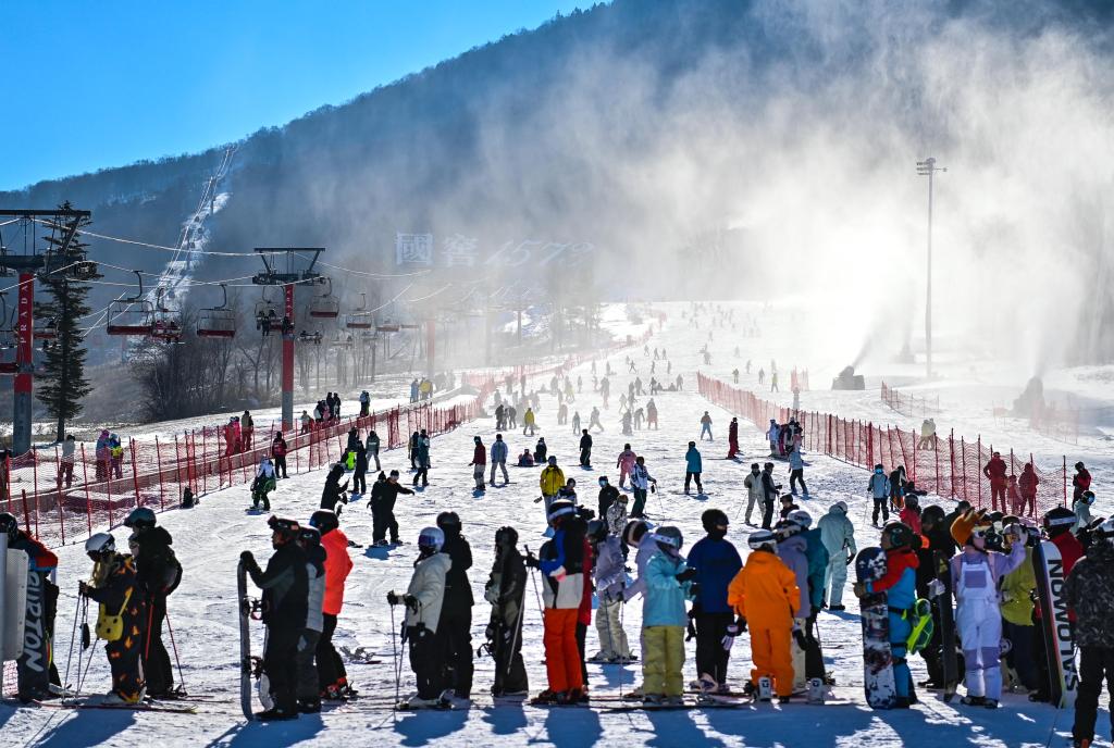 追光｜炎炎夏日，这里的滑雪场“上新”啦！