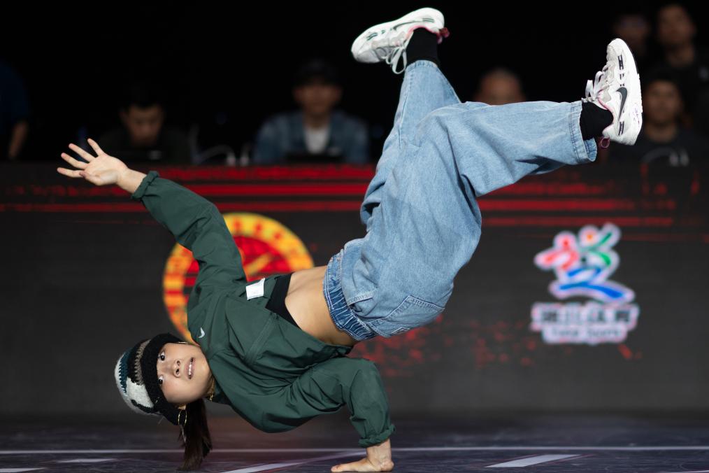 16岁的“双冠”：成名要趁早，成功很漫长
