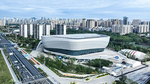 世运探馆ing丨力量与技巧巅峰交响！这方赛场见证了成都世运会中国队首金诞生
