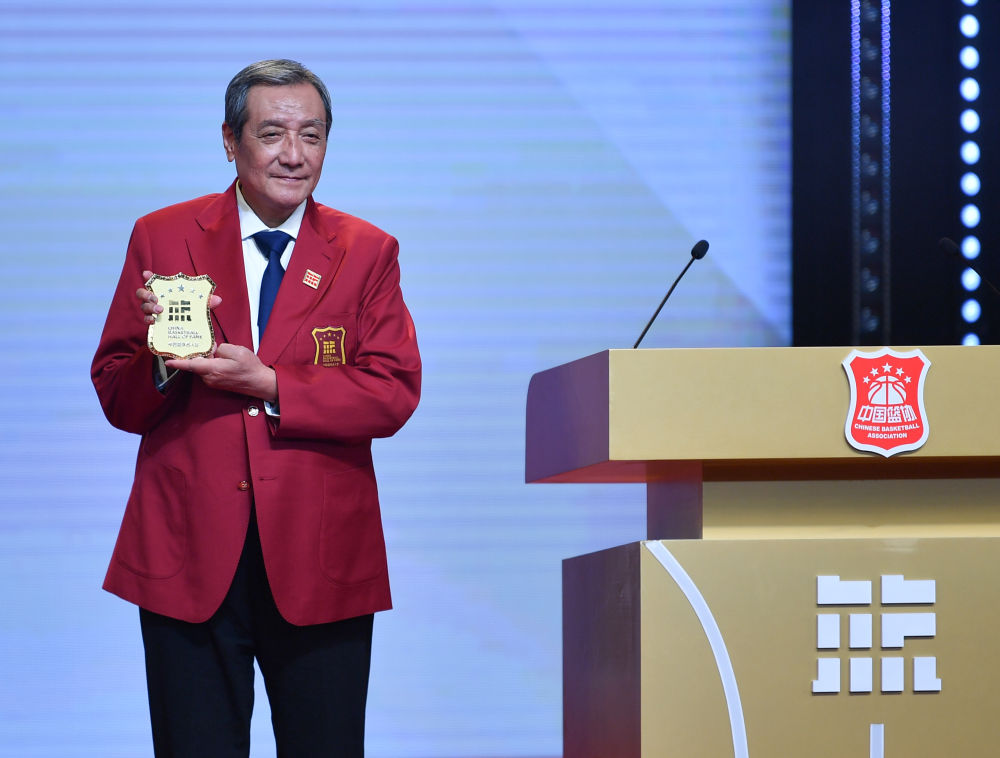 篮球名宿陈道宏：中国男篮的表现让我们感觉像“过节”