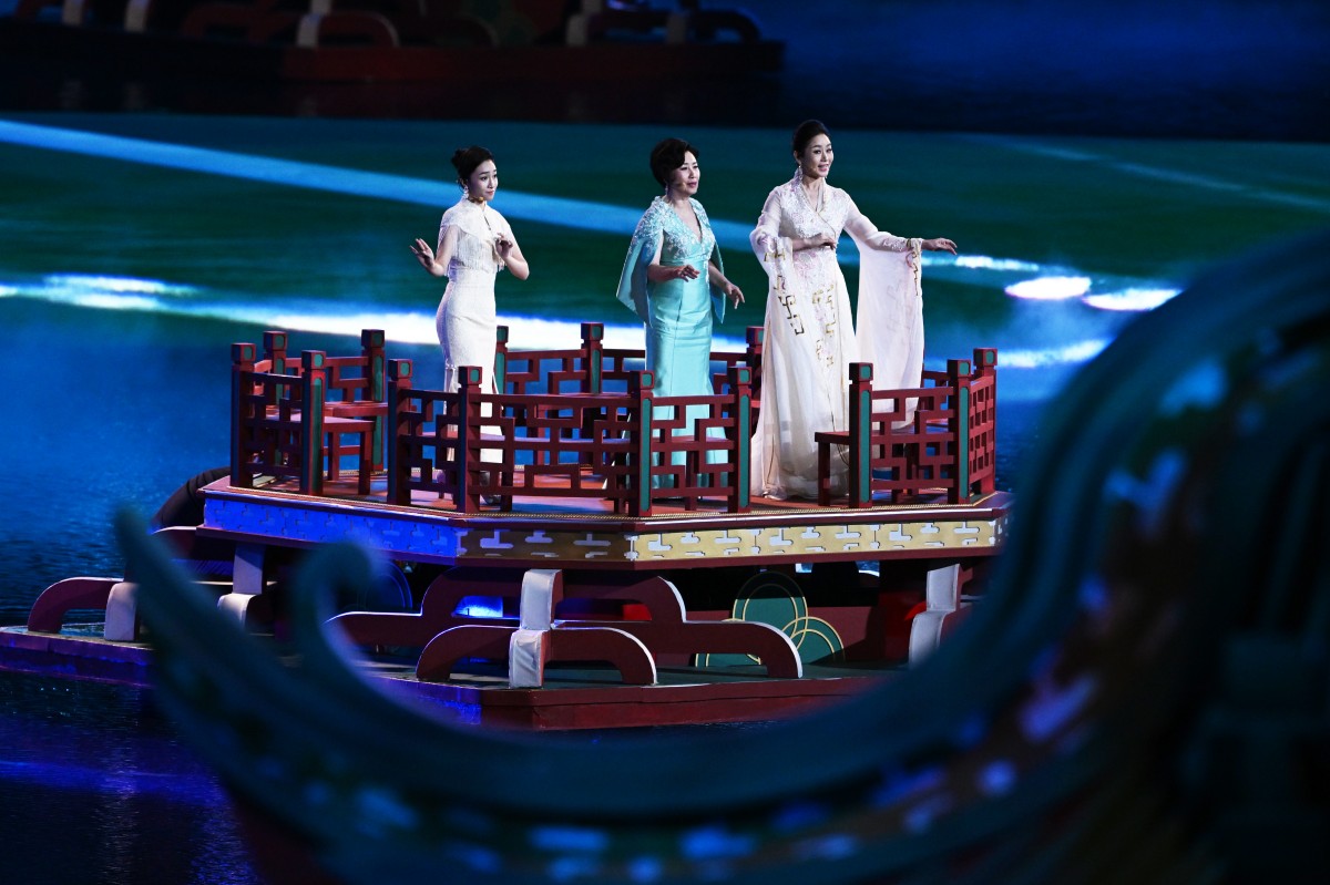 组图丨传统与现代交融，十五运开幕式彰显中国文化自信