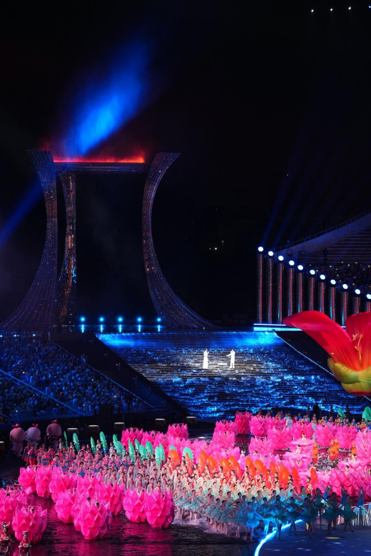 组图丨传统与现代交融，十五运开幕式彰显中国文化自信