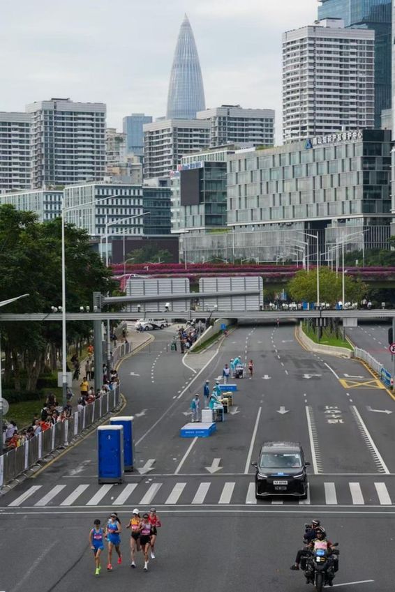 十五运会丨跨境赛事“丝滑”通关 粤港澳大湾区从“硬联通”“软联通”走向“心联通” 十五运会丨跨境赛事“丝滑”通关 粤港澳大湾区从“硬联通”“软联通”走向“心联通”