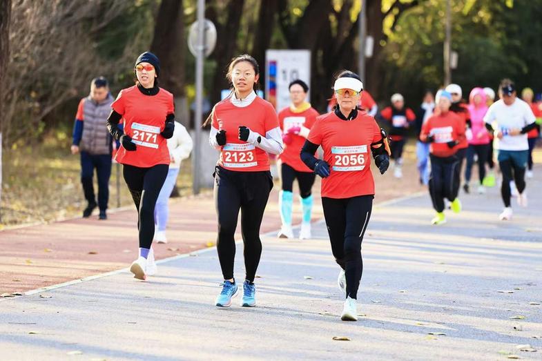 第七季朝阳职工文体嘉年华职工欢乐跑举办