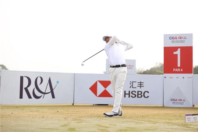 汇丰青少年公开赛 李政达霍旭冉首轮领跑男女A组