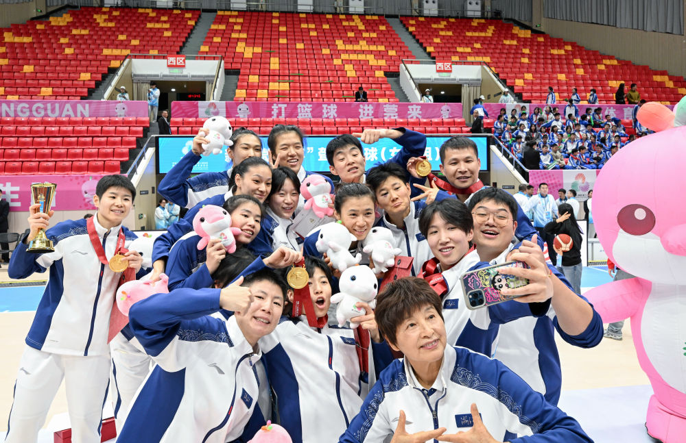 聋人女篮:“听”见花开的声音