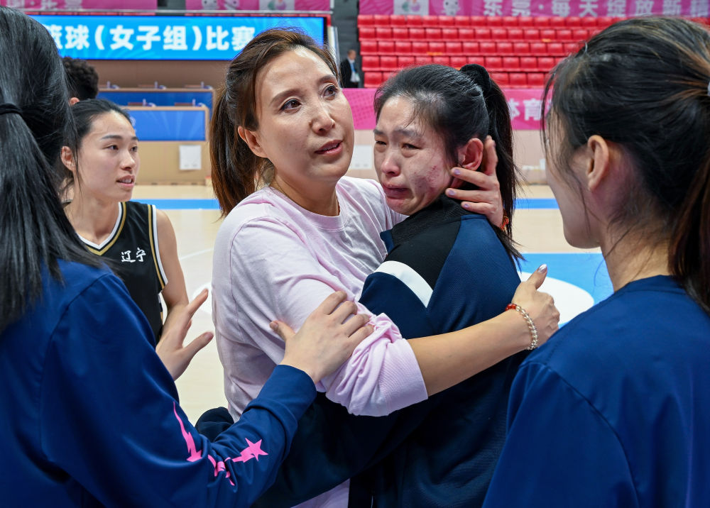 聋人女篮:“听”见花开的声音