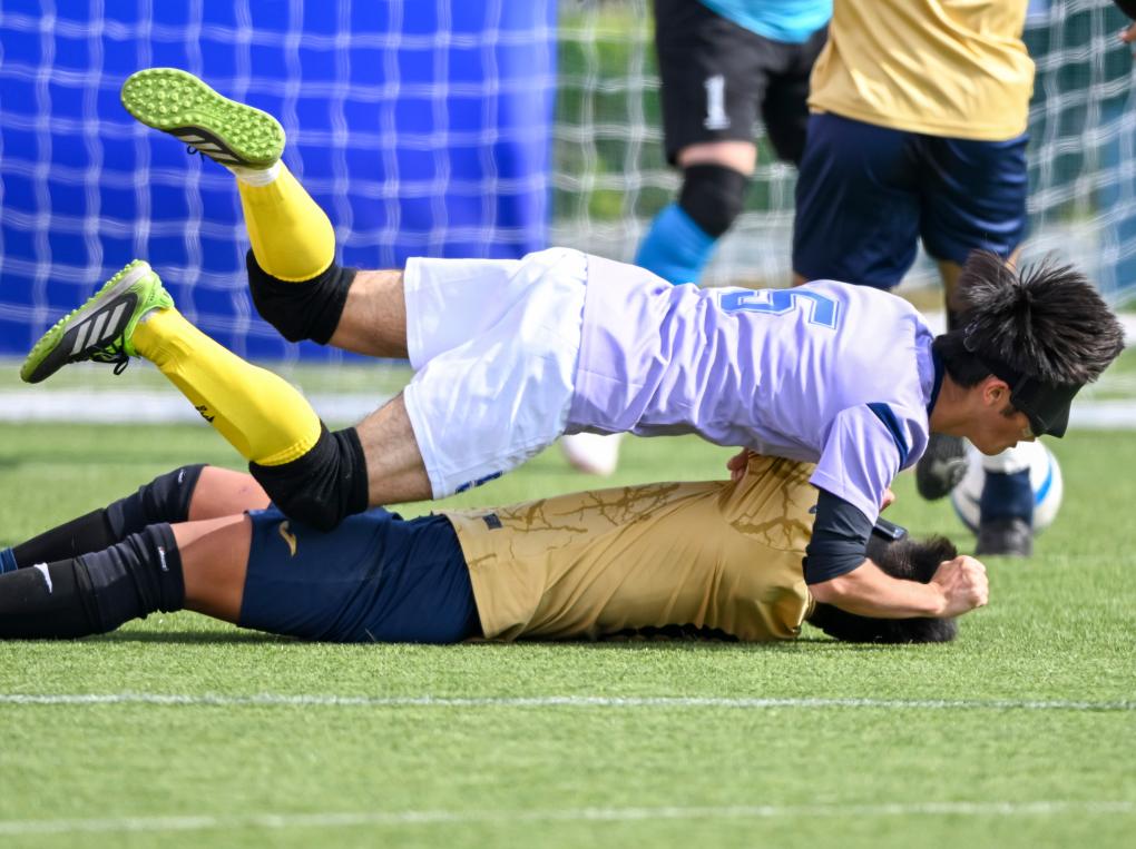 生命的强者 时代的强音——残特奥会群英记