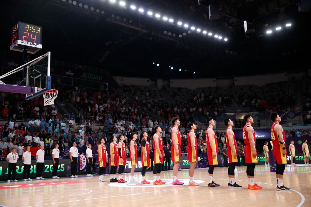 希望与失望 困境与破局——中国篮球的2025