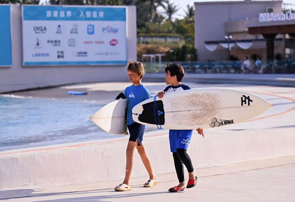 追光|骑过山海,跑过雨林!在海南体育旅游过大年