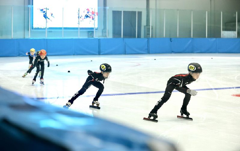 冰上逐梦 竞绽锋芒丨2026冰上争“丰”挑战赛短道速滑赛启幕