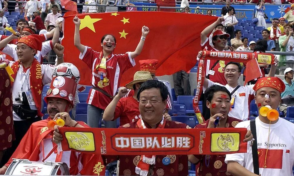 新华社出图丨那些年,我们追过的世界杯 图片