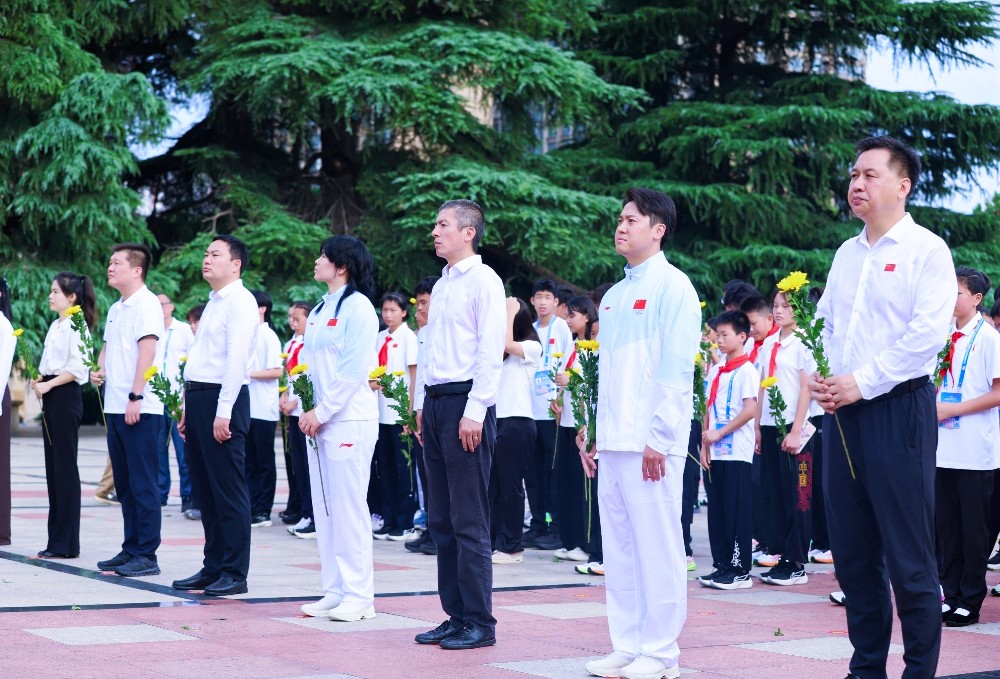 传承红色基因、厚植家国情怀:奥运冠军与全国青少年代表同上“大思政课” 传承红色基因、厚植家国情怀:奥运冠军与全国青少年代表同上“大思政课”