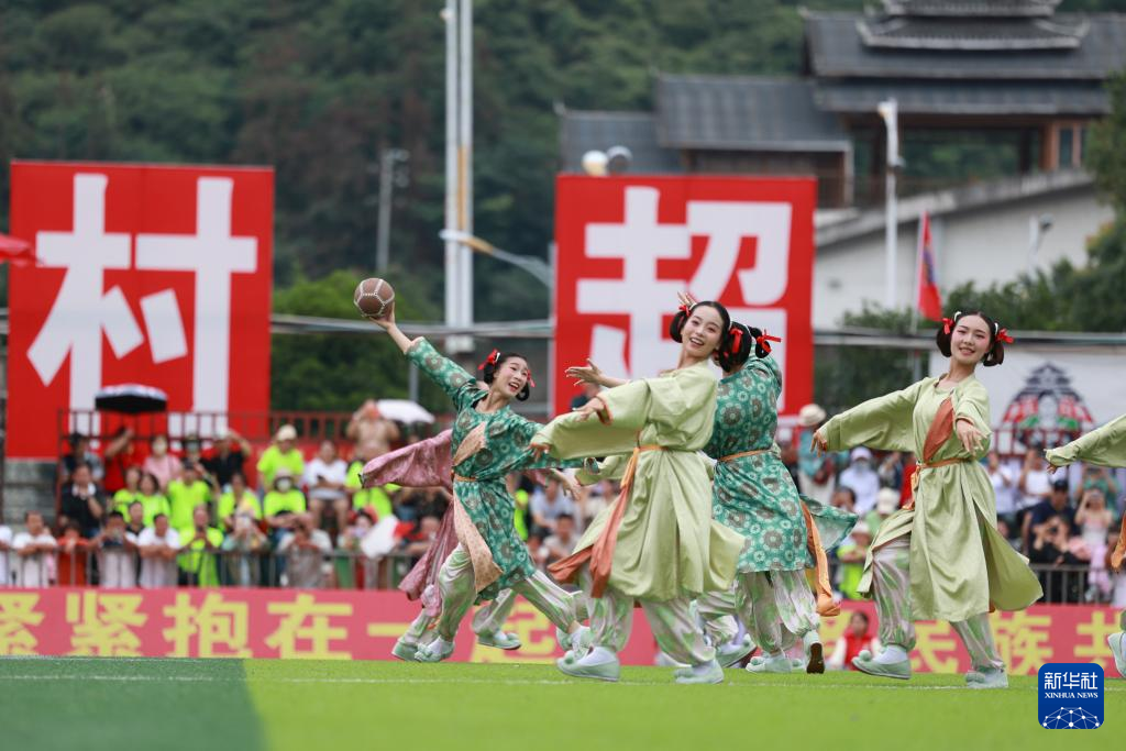 贵州“村超”上演端午好戏